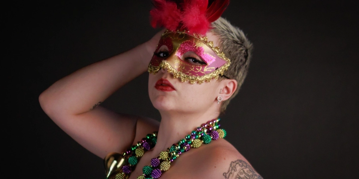 Mardi gras boudoir session in San Antonio Texas